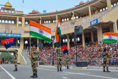 Wagah Border Taxi Service